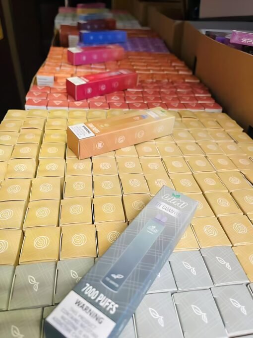 LIMI 7000 PUFFS 發光拋棄式電子煙 台灣一次性電子煙推薦：圖片 3